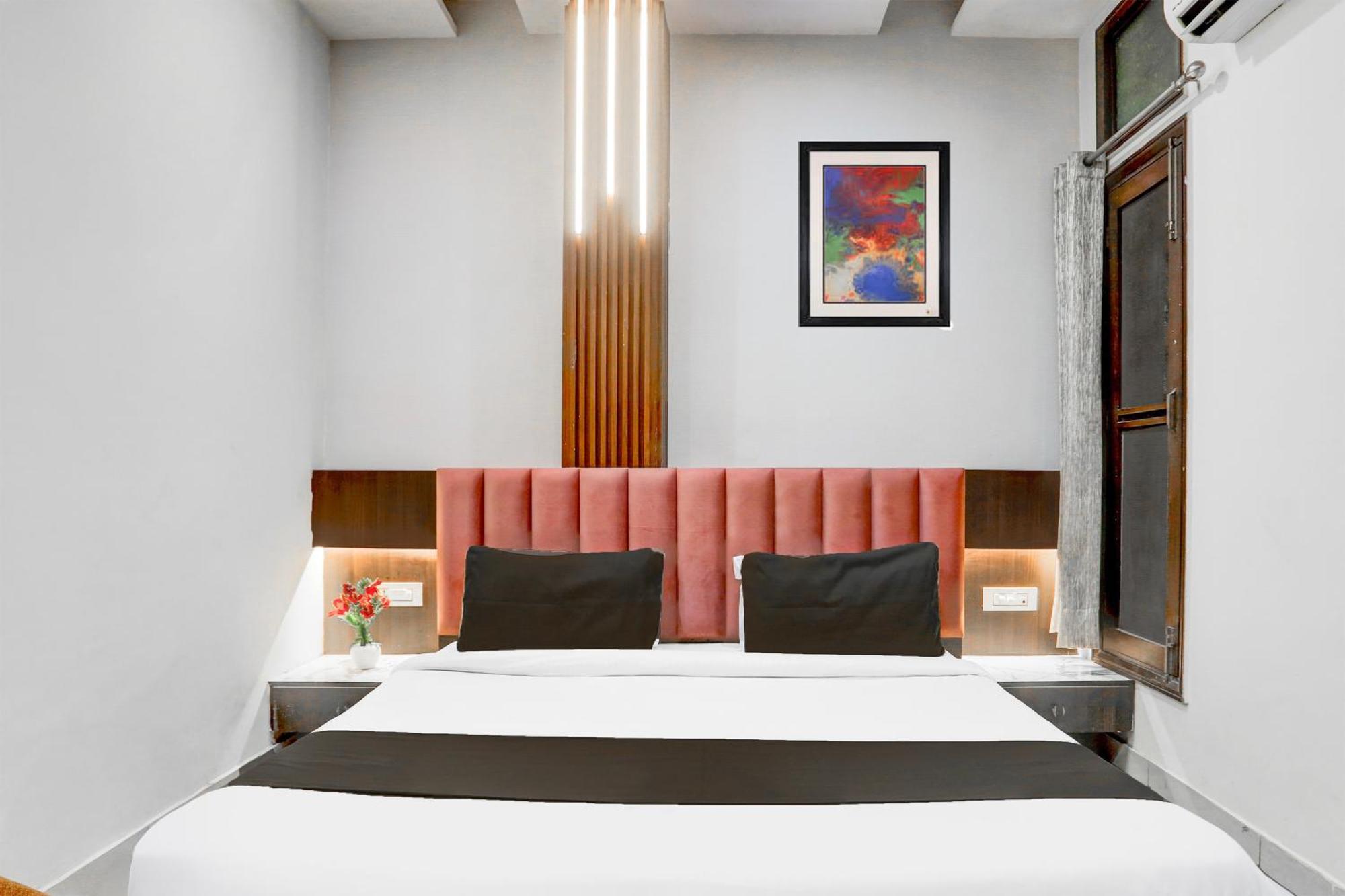 Super Collection O Railway Station Road Near Clock Tower Hotel Ludhiana Luaran gambar