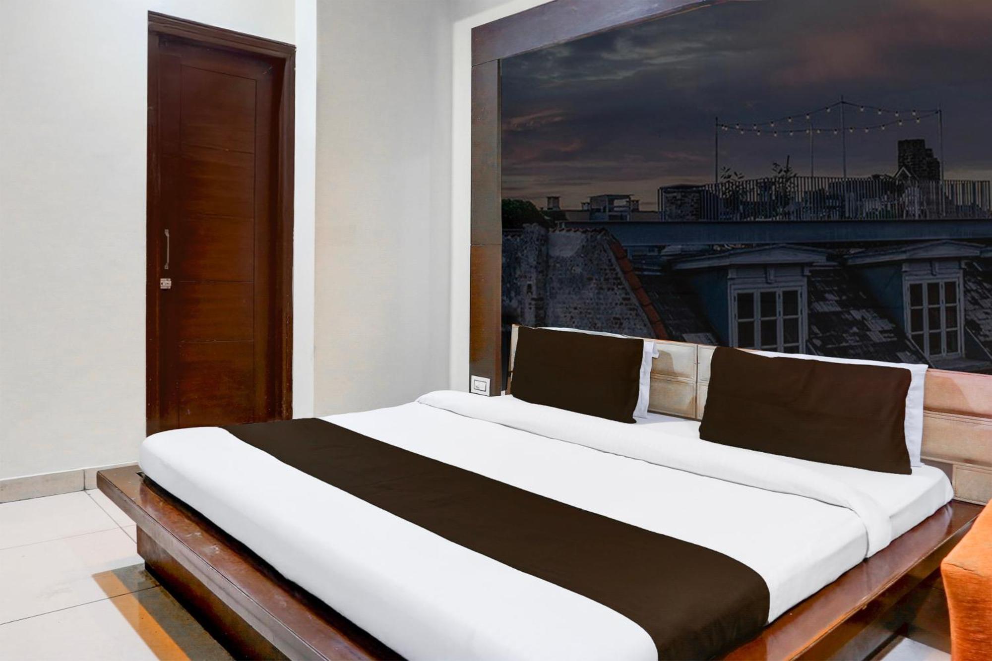 Super Collection O Railway Station Road Near Clock Tower Hotel Ludhiana Luaran gambar